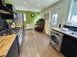 Photo 5- click for photo gallery